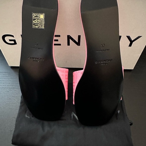 Givenchy 4G Monogram Flat Slide Sandals - Picture 8 of 10